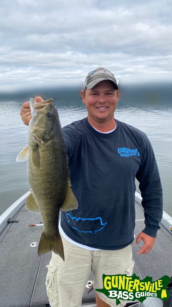 GUNTERSVILLE BASS GUIDES
