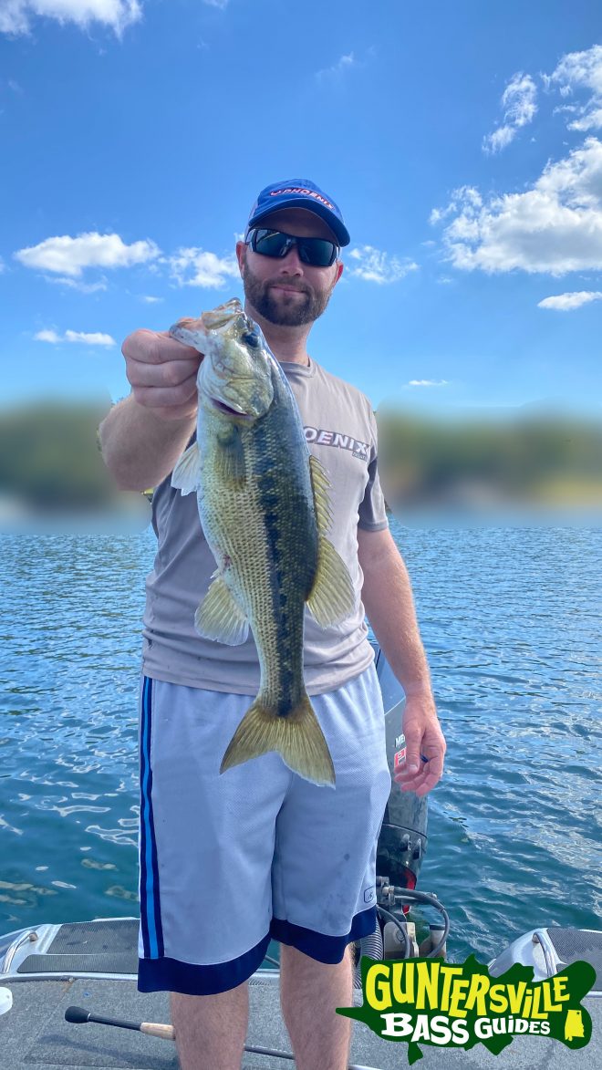GUNTERSVILLE BASS GUIDES