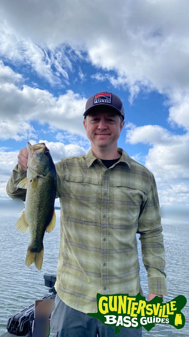 GUNTERSVILLE BASS GUIDES