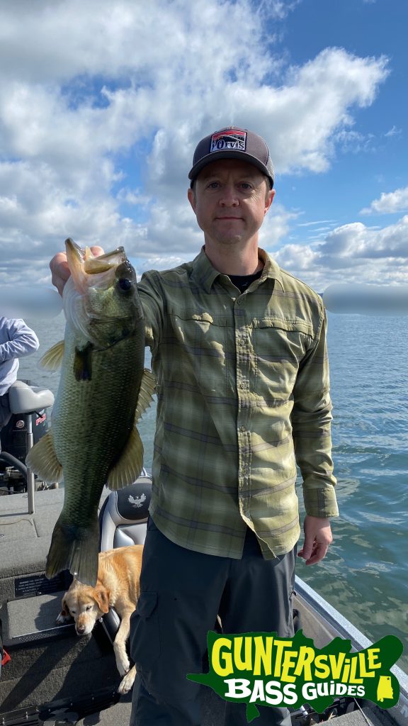 GUNTERSVILLE BASS GUIDES