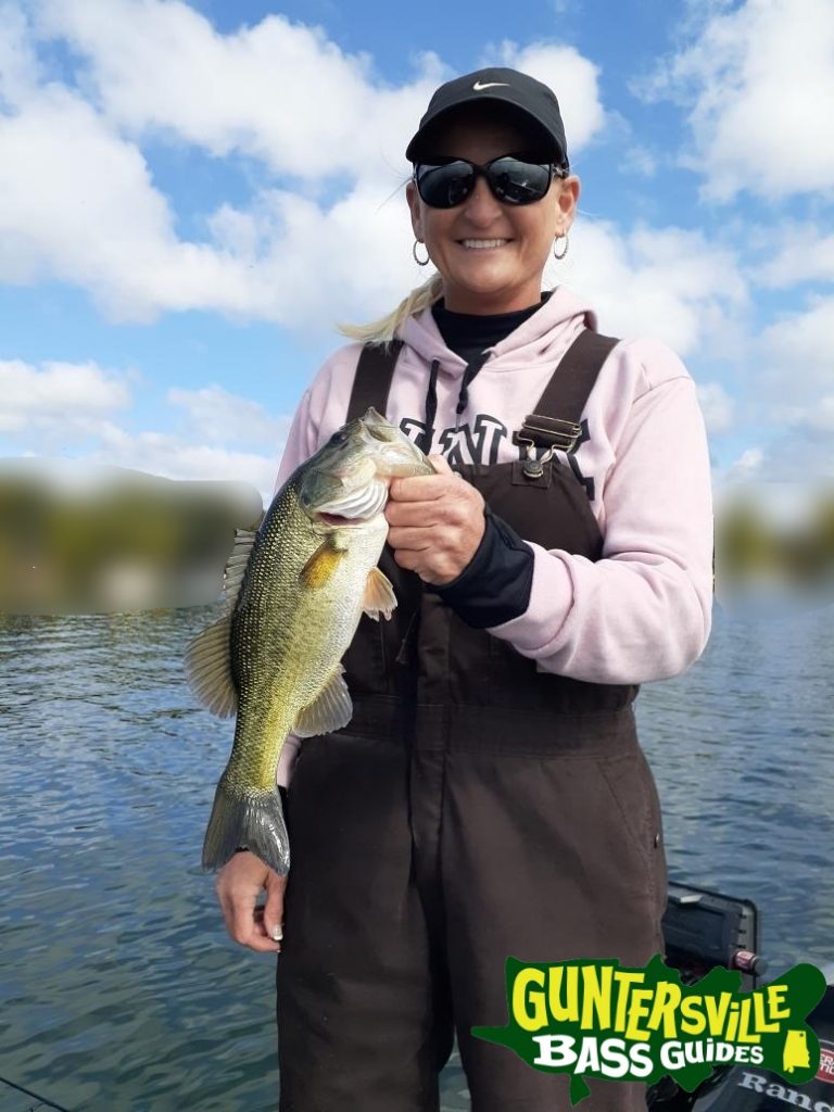 GUNTERSVILLE BASS GUIDES