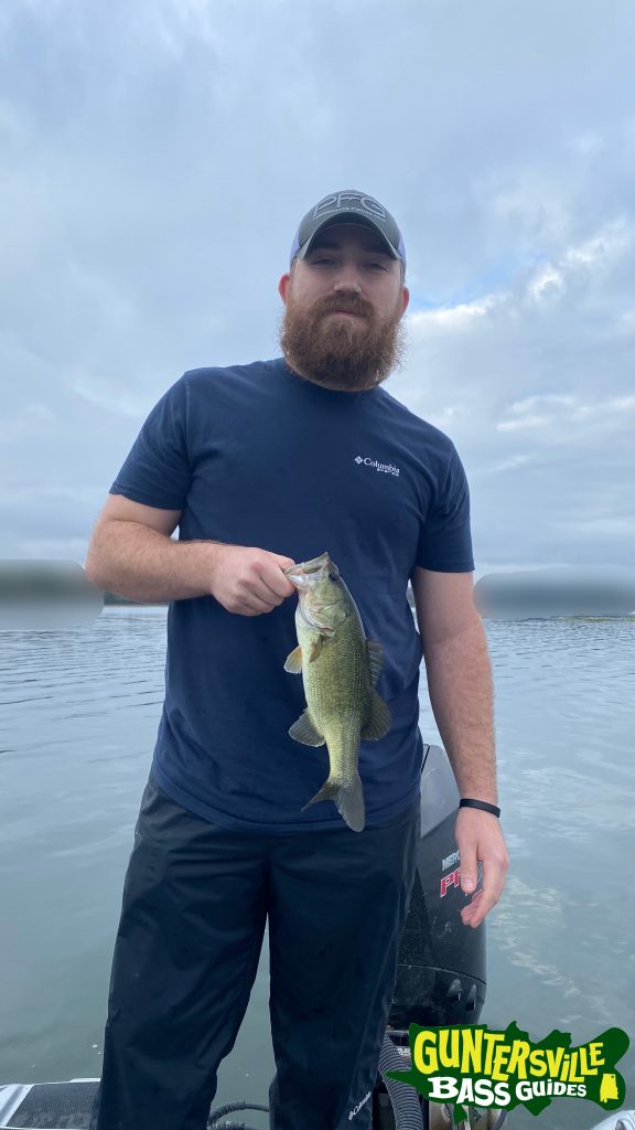 GUNTERSVILLE BASS GUIDES