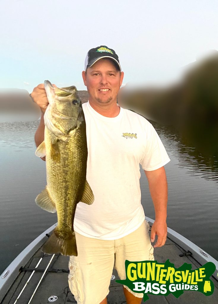 GUNTERSVILLE BASS GUIDES