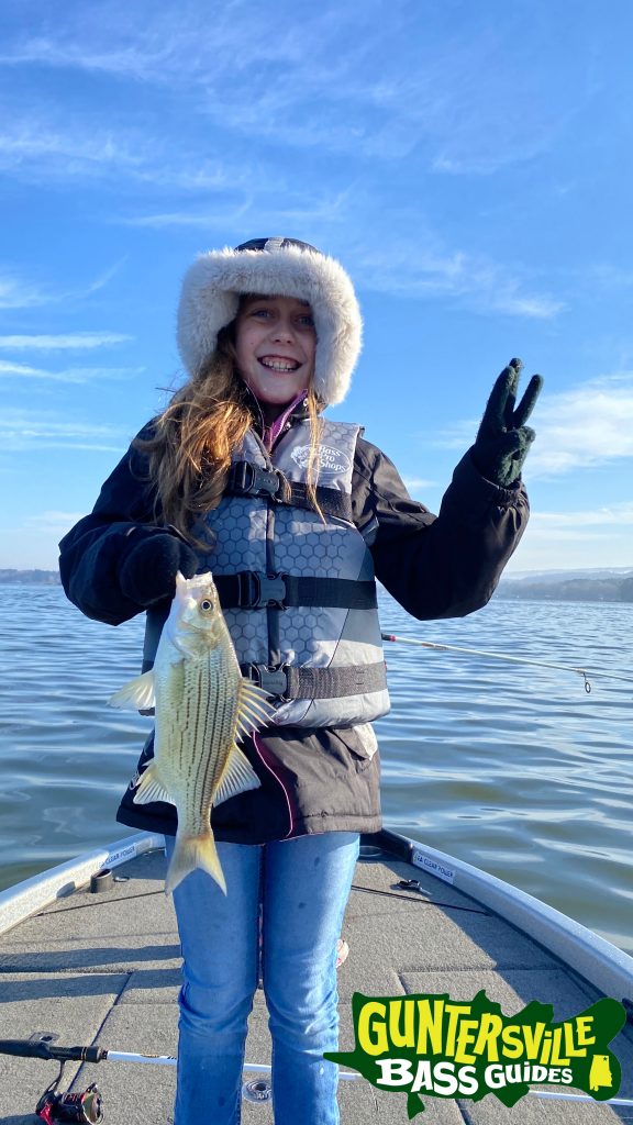 GUNTERSVILLE BASS GUIDES