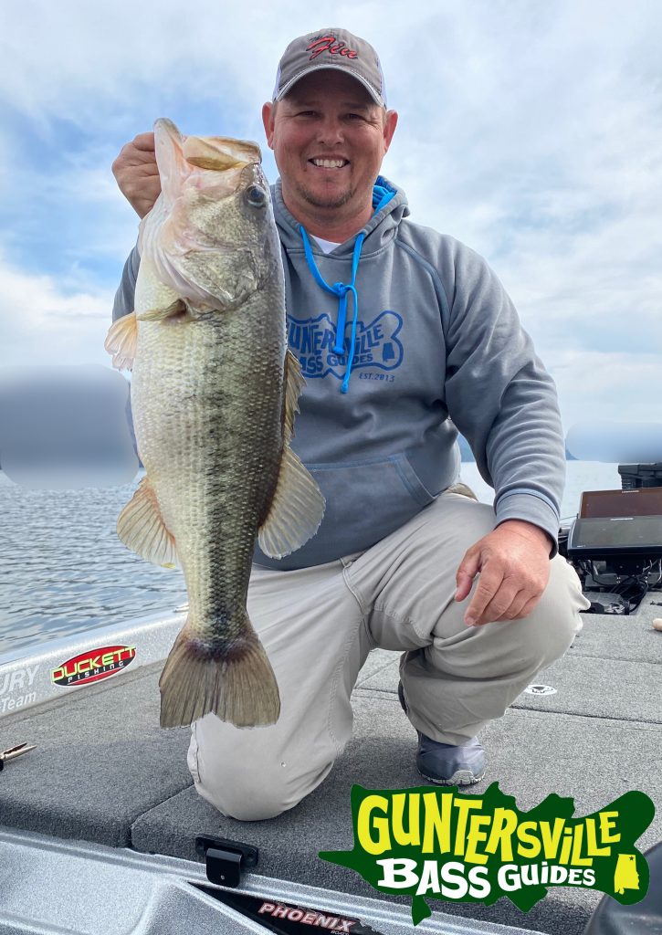 GUNTERSVILLE BASS GUIDES
