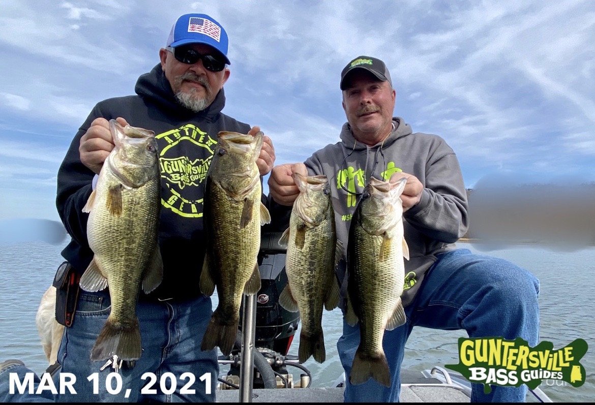 GUNTERSVILLE BASS GUIDES
