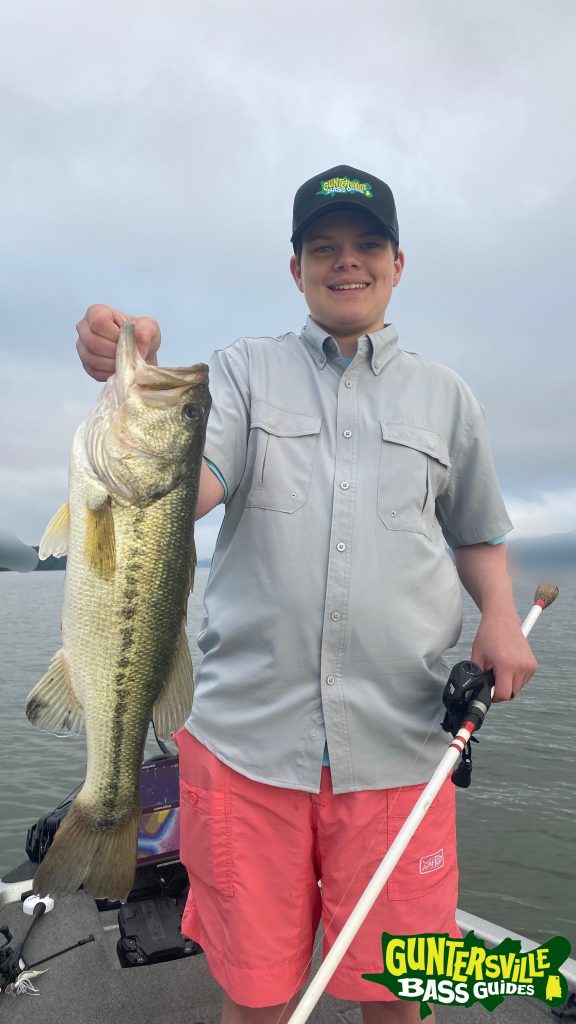 Guntersville Bass Guides