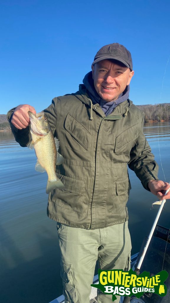 GUNTERSVILLE BASS GUIDES