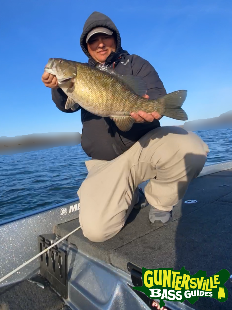 GUNTERSVILLE BASS GUIDES