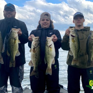 GUNTERSVILLE BASS GUIDES