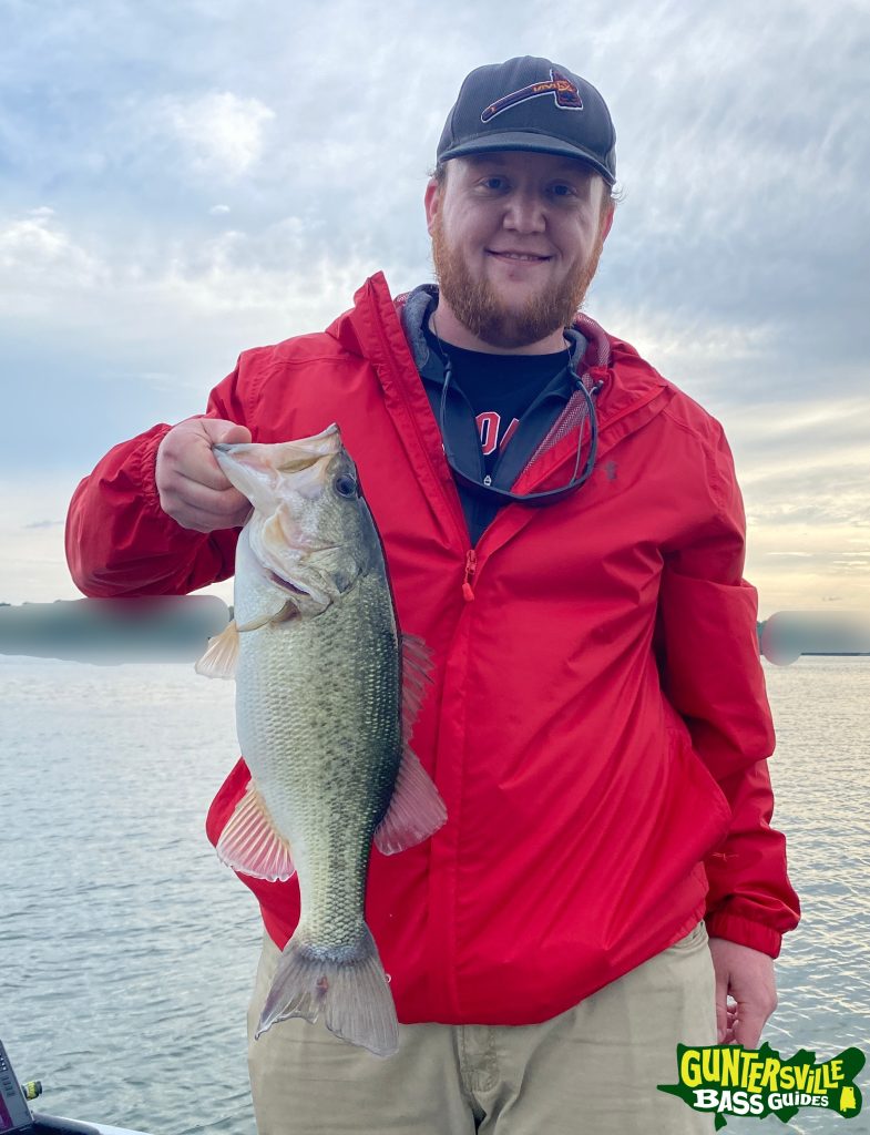 GUNTERSVILLE BASS GUIDES