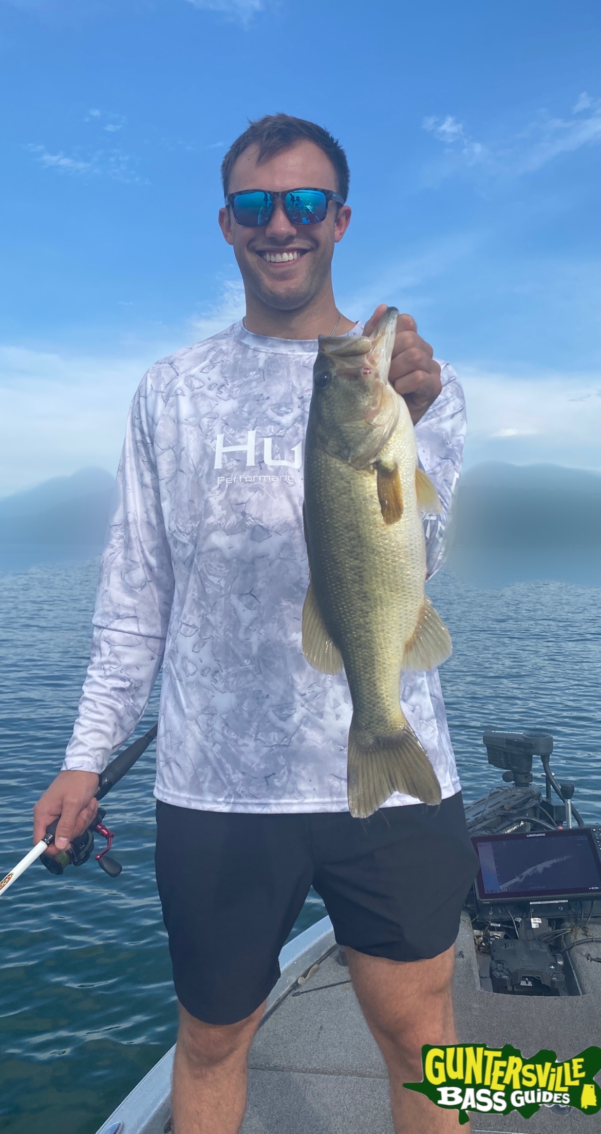 GUNTERSVILLE BASS GUIDES
