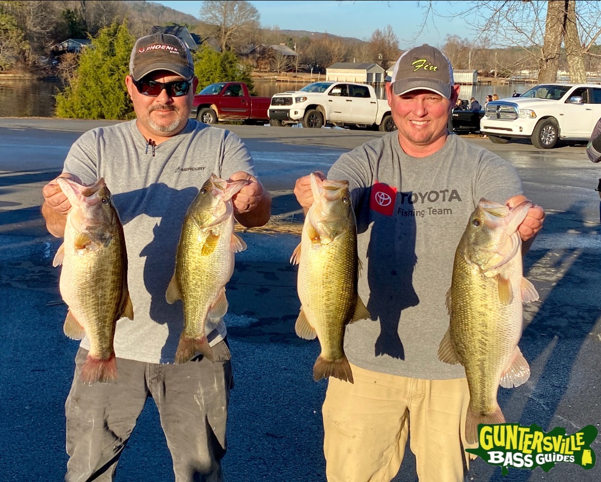 GUNTERSVILLE BASS GUIDES