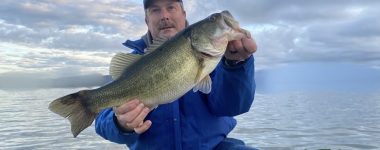 GUNTERSVILLE BASS GUIDES