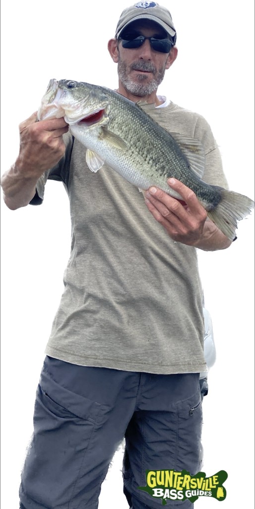 GUNTERSVILLE BASS GUIDES