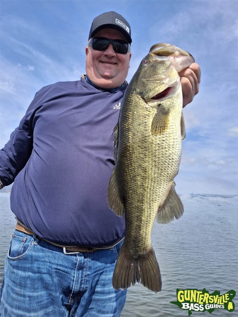 Big Bass On Lake Guntersville With Best Guide Service Guntersville Bass Guides