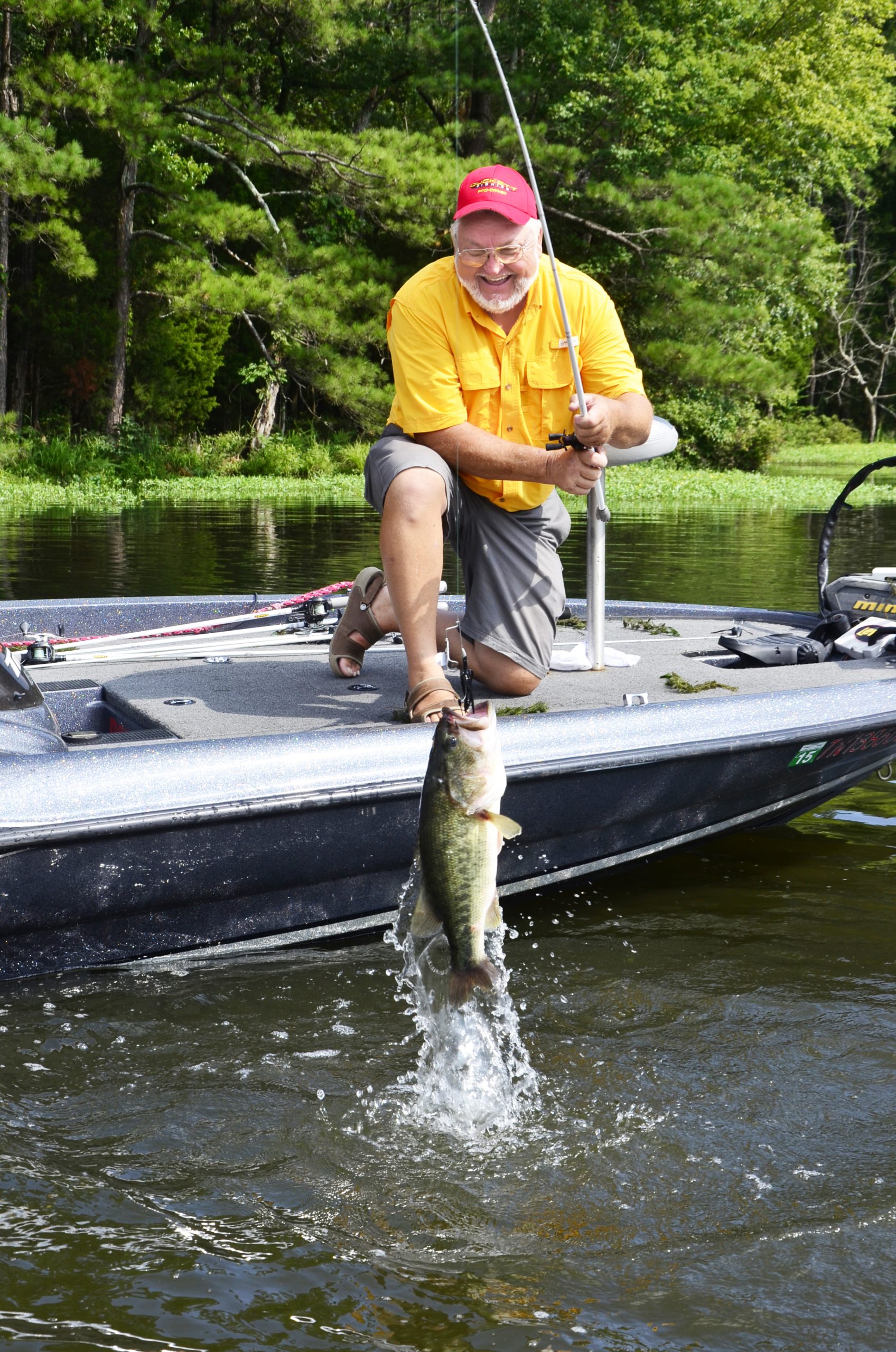 Captain Phillip Criss fishing on Lake Guntersville