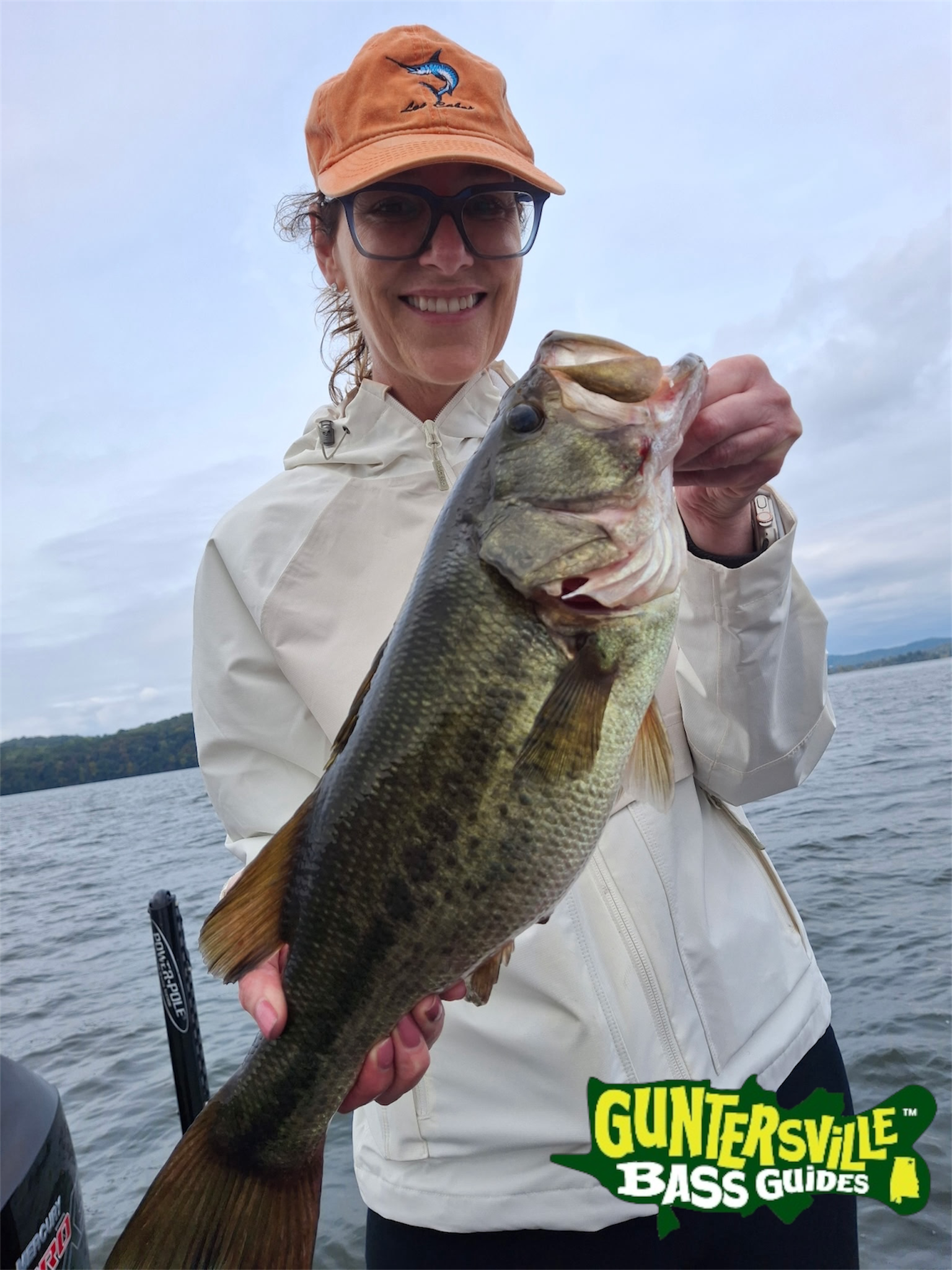 October Lake Guntersville guided fishing trip